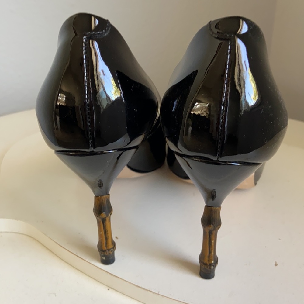 Gucci black patent pumps size 36, authentic. Great used condition - Picture 4 of 11